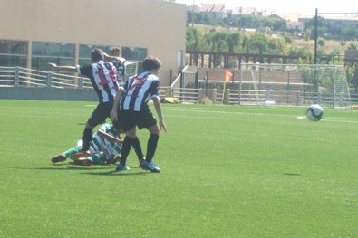 Desportivo 0 Naval 4 002