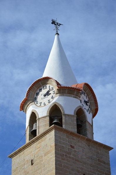 Torre relogio pintada 01.jpg